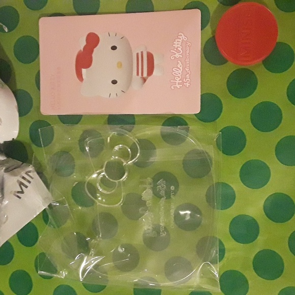 Hello Kitty Miniso 45th Anniversary collectible figure Sanrio HTF Unopen… - Picture 4 of 9